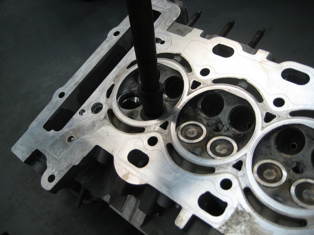 cylinder-head-cracks