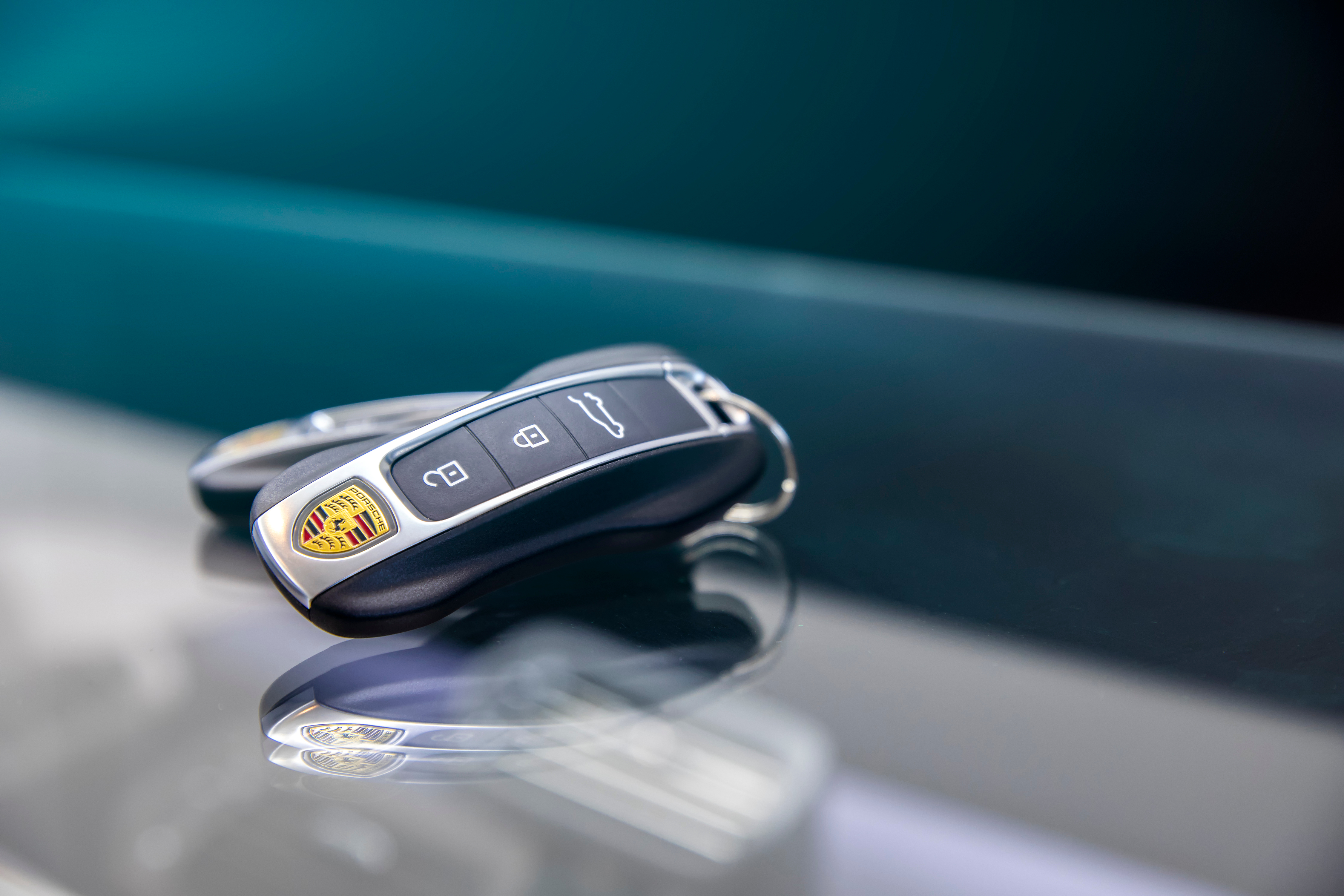 How Often Should You Replace The Battery in Your Porsche Key?