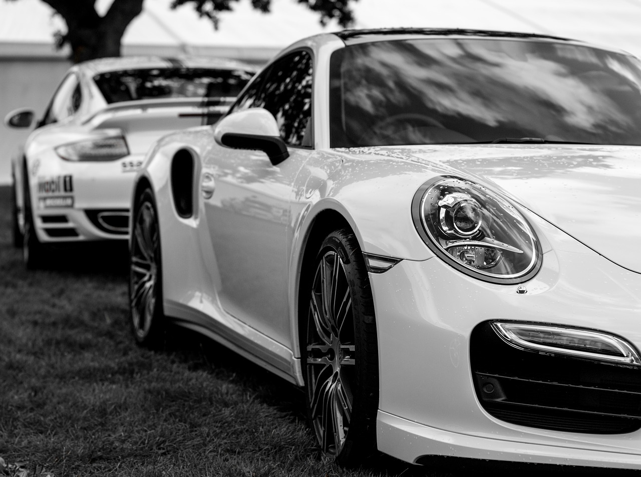 5 Qualities to Look for in a Porsche Mechanic Near You