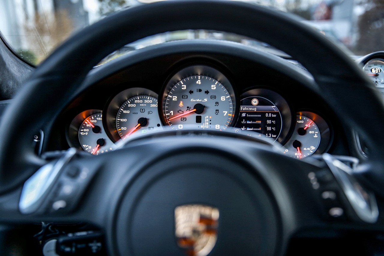 The Top 6 Benefits of Finding a Porsche Auto Service Near You