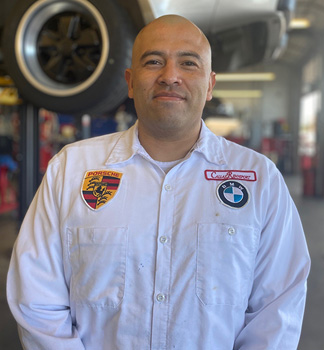 Marlo Mazariego | Porsche / BMW Technician